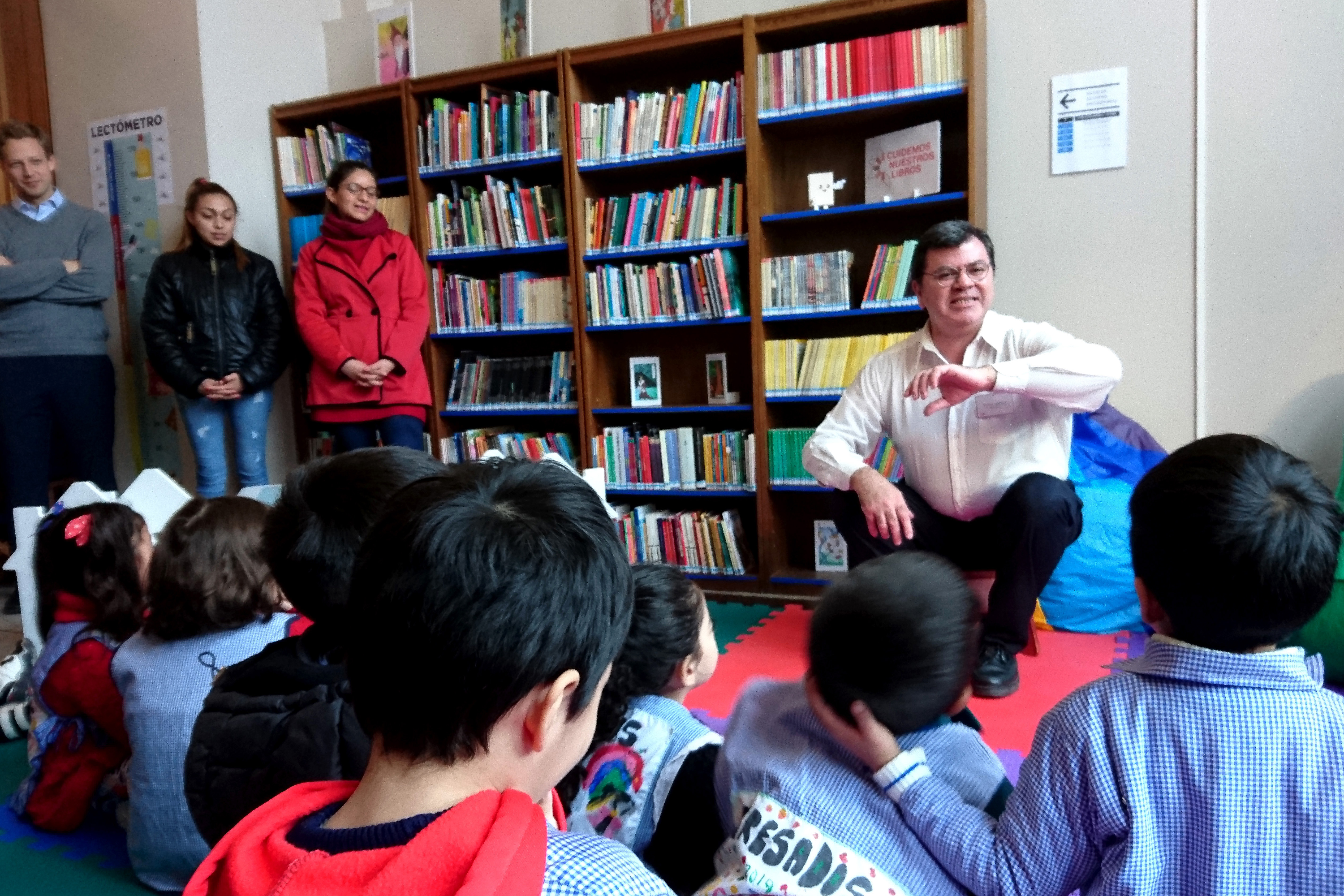Reabrimos sección infantil y juvenil