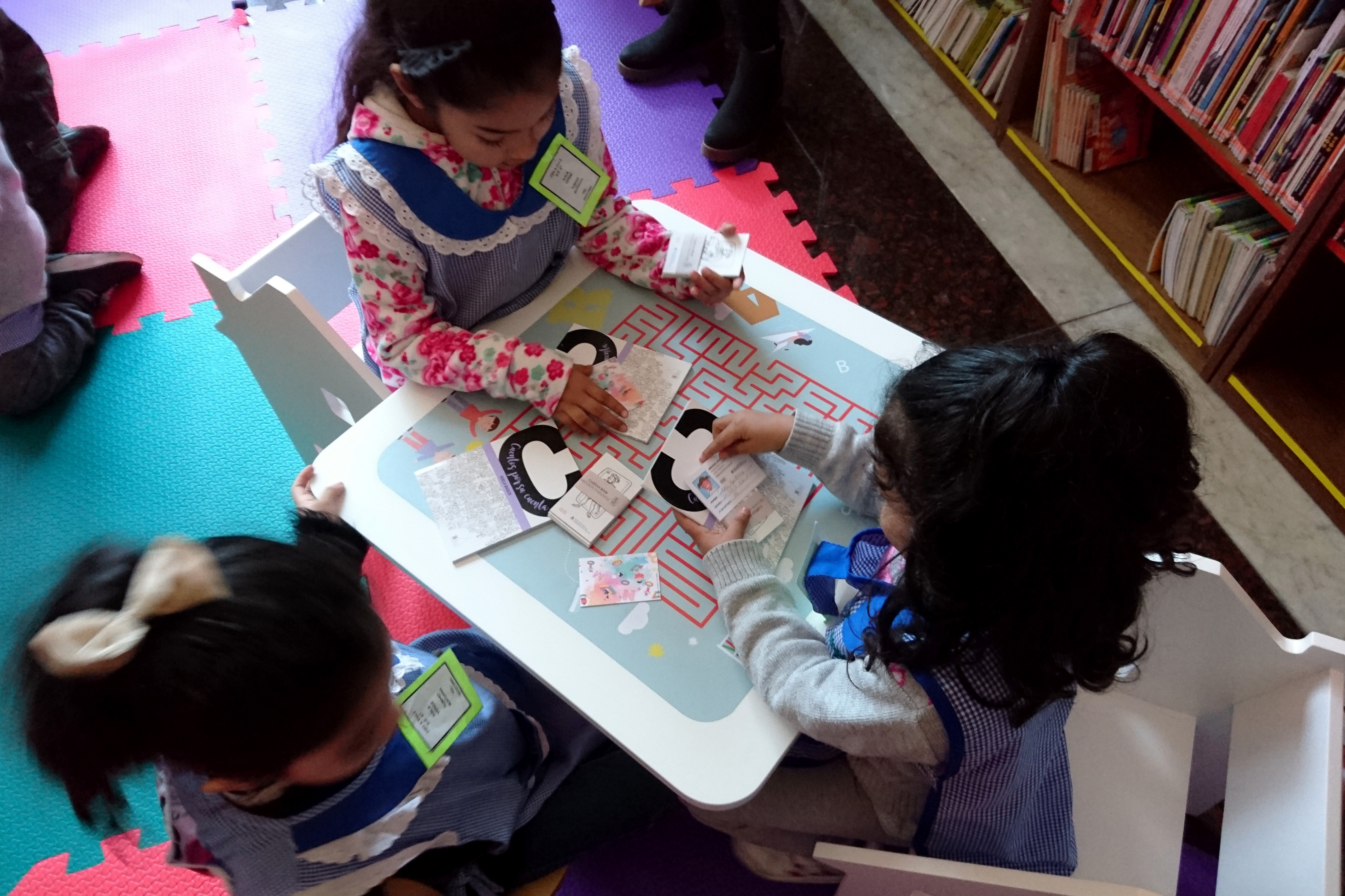 Reabrimos sección infantil y juvenil