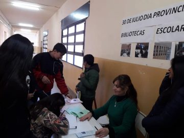 foto-3-chilecito-donde-la-escuela-secundaria-epet-n-1-gral-angel-v-penaloza-realizo-distintas-actividades